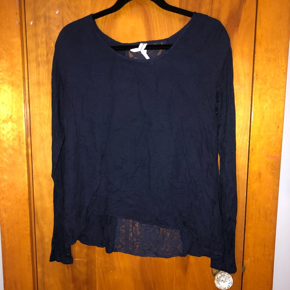 navy blue long sleeve shirt